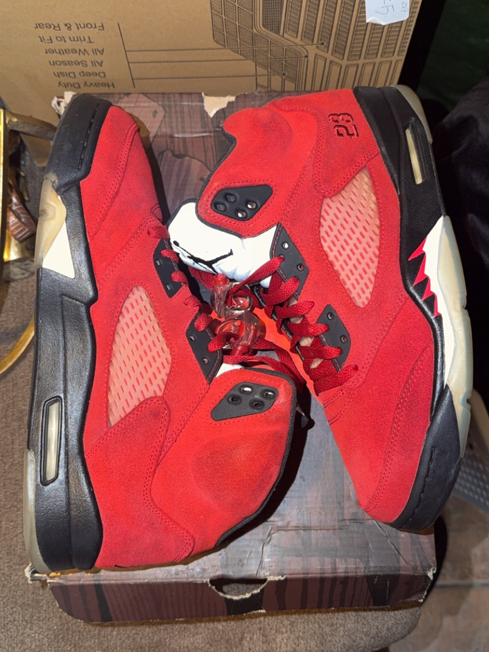 Size 10.5 - Jordan 5 Retro Mid Raging Bull - Picture 3 of 8